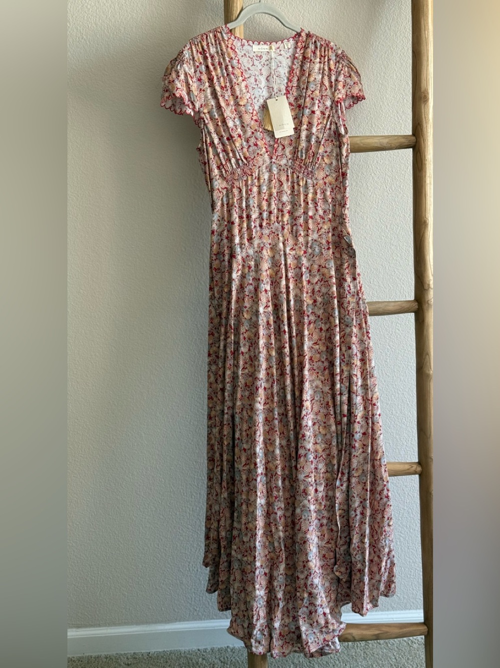 Doen Red Floral Scallop-Trim Casual Dress
